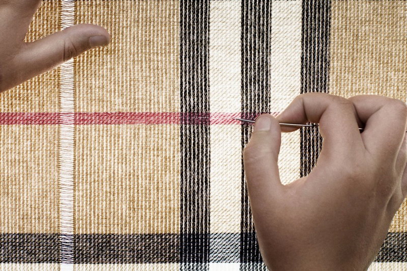 Burberry Scarf Bar 正式开催