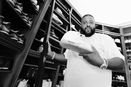 走进 DJ Khaled 令人瞠目结舌的球鞋收藏室
