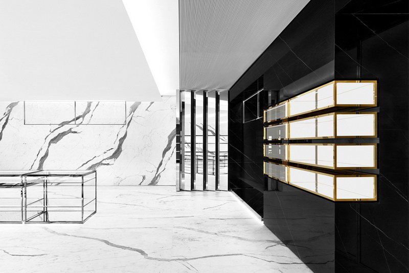 Saint Laurent 于香港开设全新概念店舖