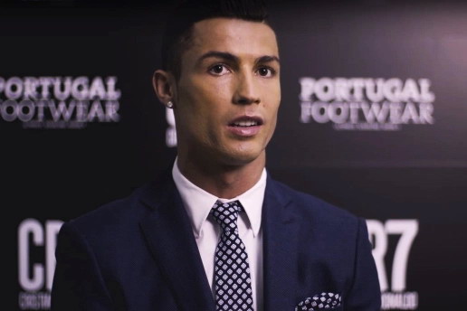 专访 Cristiano Ronaldo - 谈论足球、时尚及个人品牌 CR7