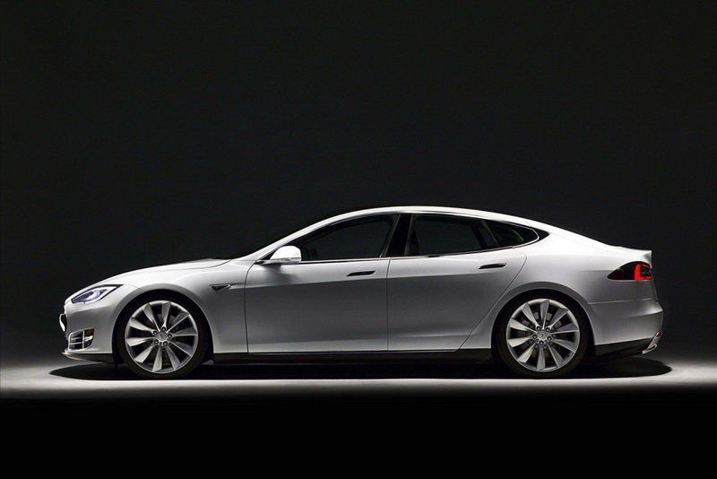 特斯拉 Tesla 更新「Autopilot」自动驾驶功能