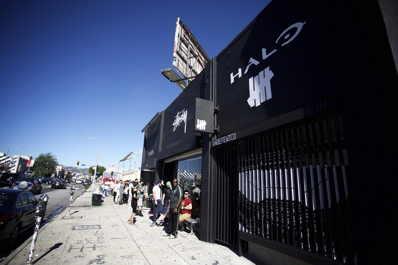 Undefeated × Halo 5 Pop-Up Store 现身