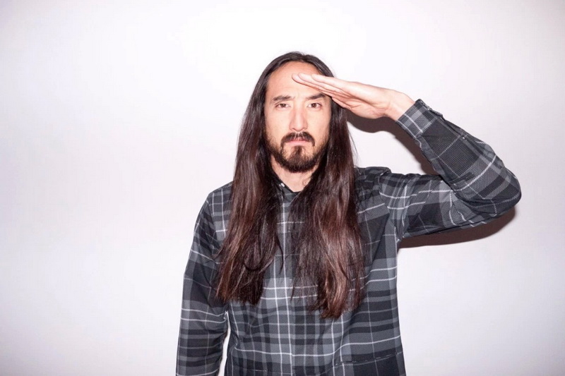 Steve Aoki 造访 Terry Richardson 摄影工作室