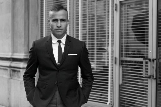Thom Browne 联手 Woolmark 释出《Thom Browne Laboratory》系列短片