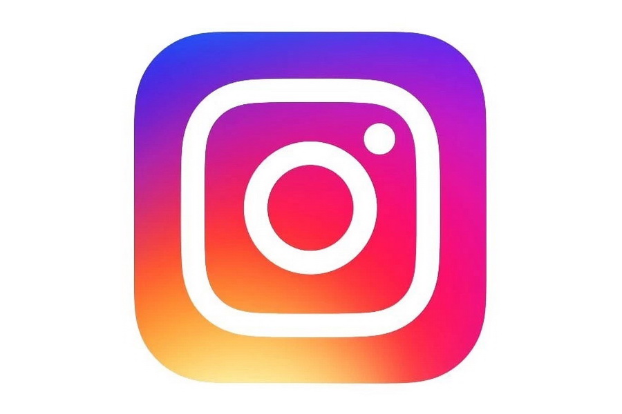 Instagram 推出全新升级版本，并且更换新 LOGO