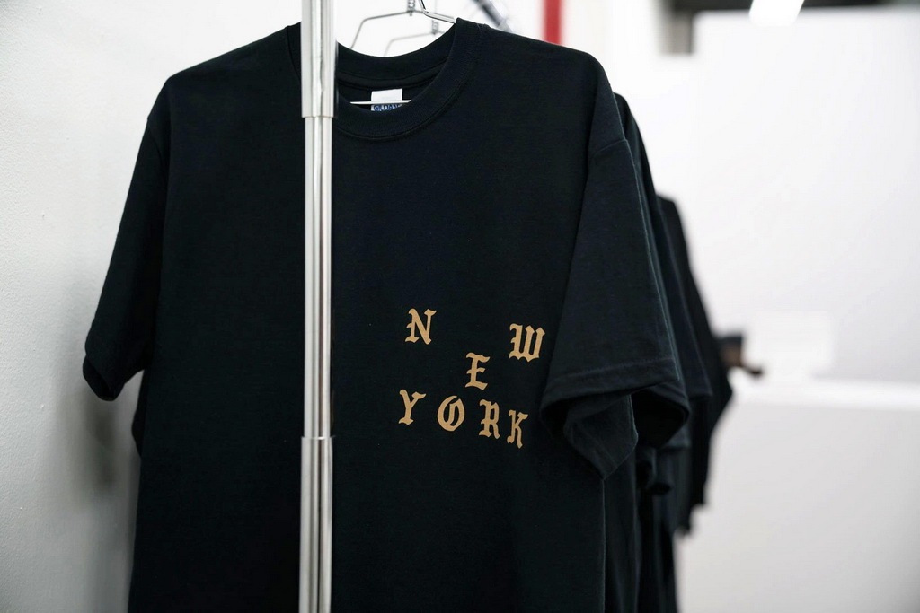 Kanye West「Pablo」主题 Pop-Up 纽约限定店发售现场回顾