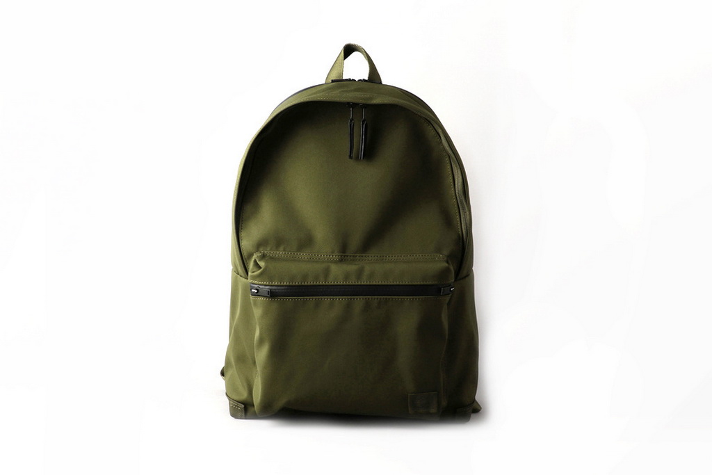 PORTER 打造 BEAUTY & YOUTH 专属「CITY」袋款系列