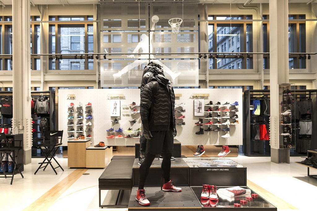 走进 Nike 纽约 SoHo 旗舰店