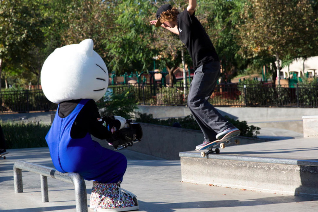 Lakai × Hello Kitty 全新联名系列