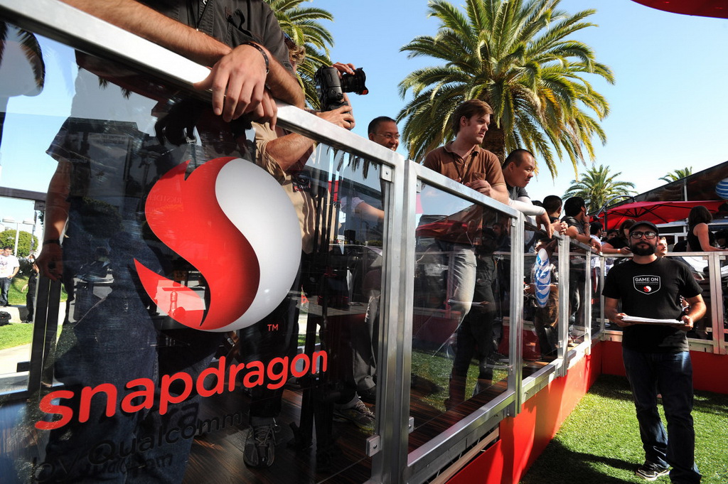 Snapdragon 骁龙 835 将会是高通首款 10nm 芯片