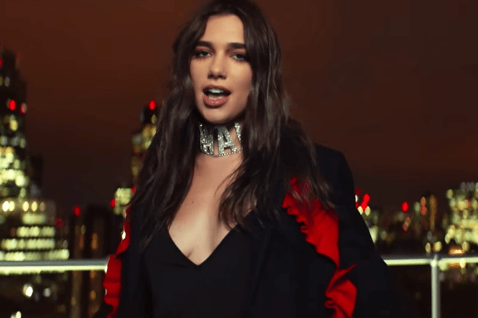 滑着滑板的歌姬－英国新晋女歌手 Dua Lipa