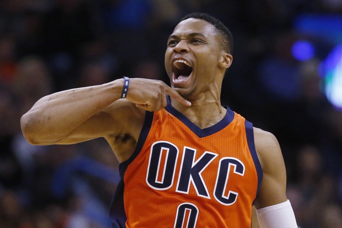 Russell Westbrook 单赛季 42 次三双成 NBA 历史第一人