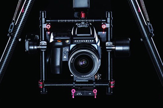 DJI 联手 Hasselblad 打造全新无人机摄影平台