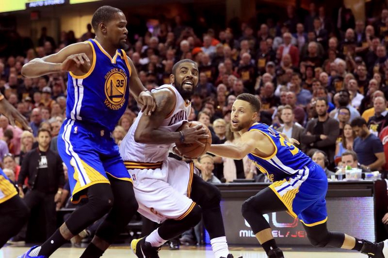 Kevin Durant 称赞 Kyrie Irving 比 Allen Iverson 更有技术