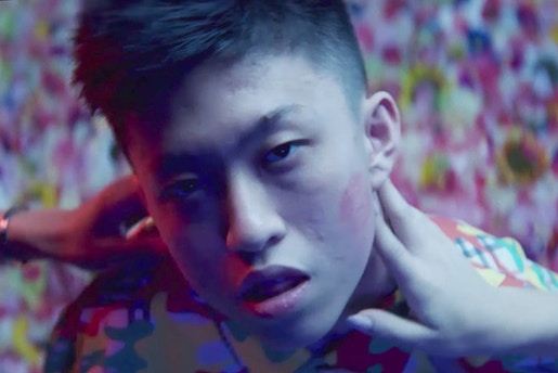 Rich Chigga 全新单曲《Glow Like Dat》MV 上线