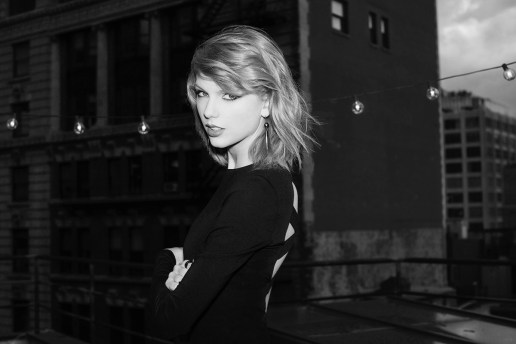 有大事发生？Taylor Swift 突然清空官网和所有社交平台内容