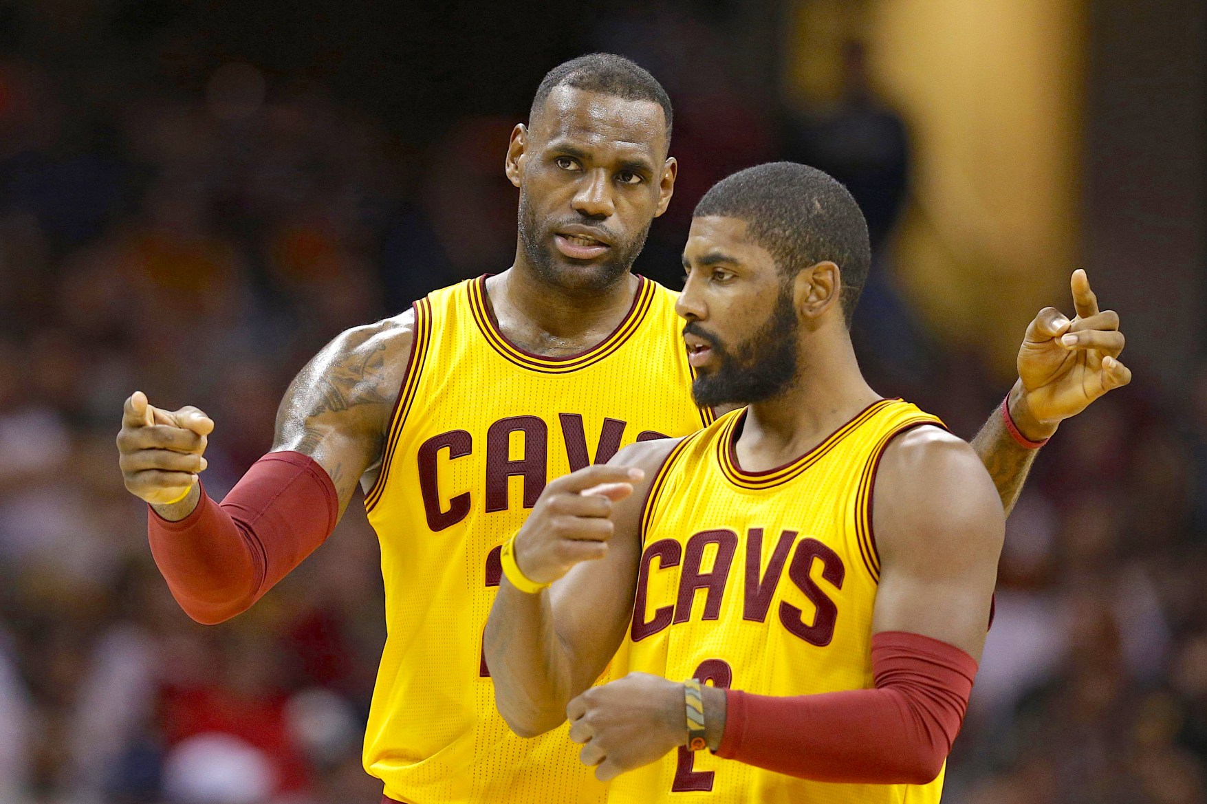 LeBron James 谈及 Kyrie Irving 离队: 是否因为自己做的还不够好？