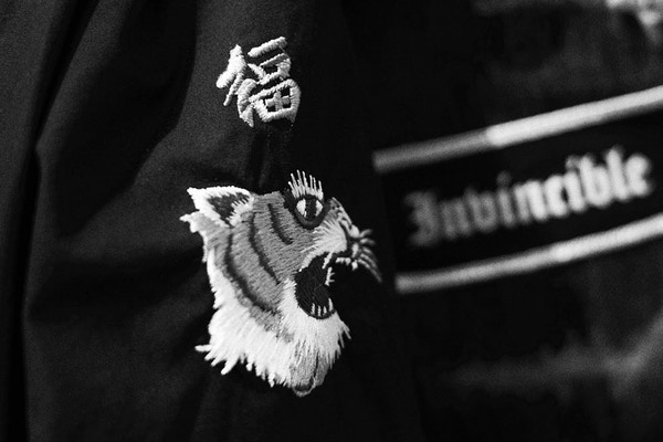 NEIGHBORHOOD × INVINCIBLE 联名预告释出