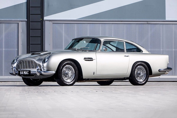 曾属于 Paul McCartney 的 1964 年式样 Aston Martin DB5 复古跑车即将拍卖