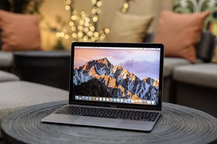 Apple 新专利！未来 MacBook 或将增设无线充电配备