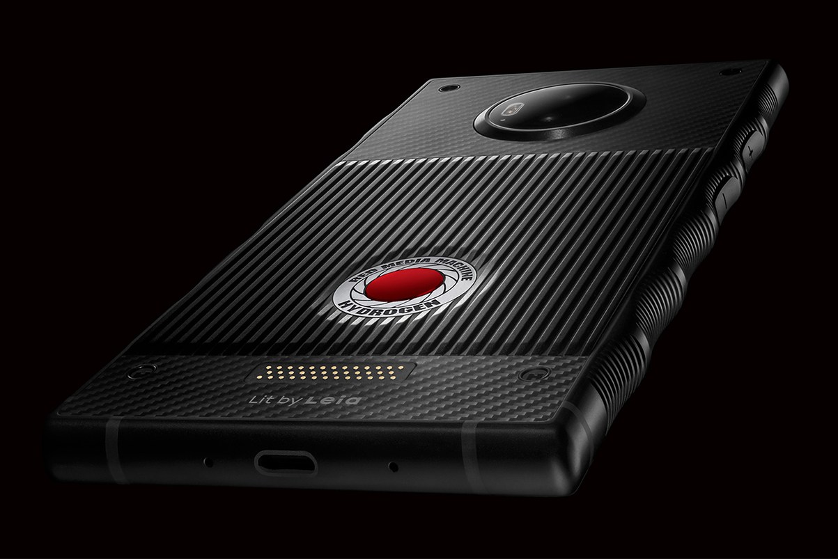 全球首款「全息」智能手机 RED Hydrogen One 发售信息公布
