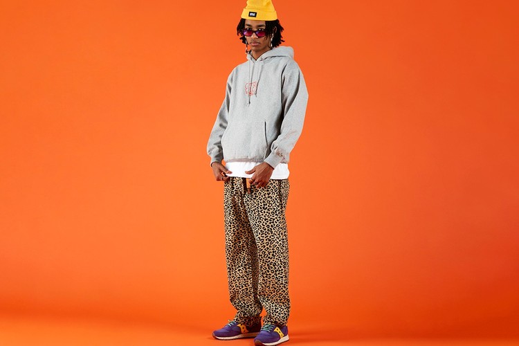 Sneakersnstuff 联手 Gramicci 推出野性裤款系列