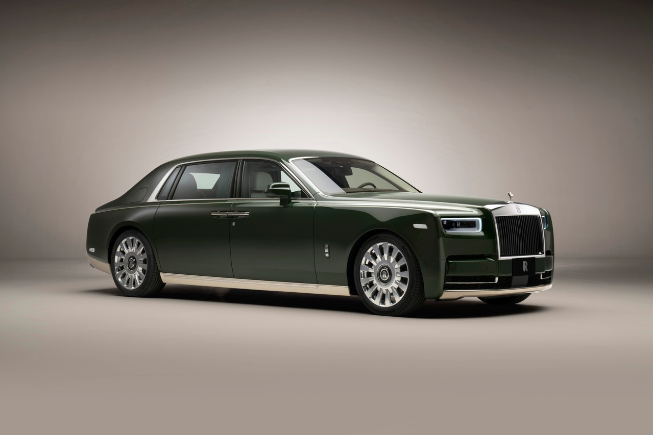 公开日本富豪前泽友作独一无二 Hermès x Rolls-Royce Phantom 定制车款