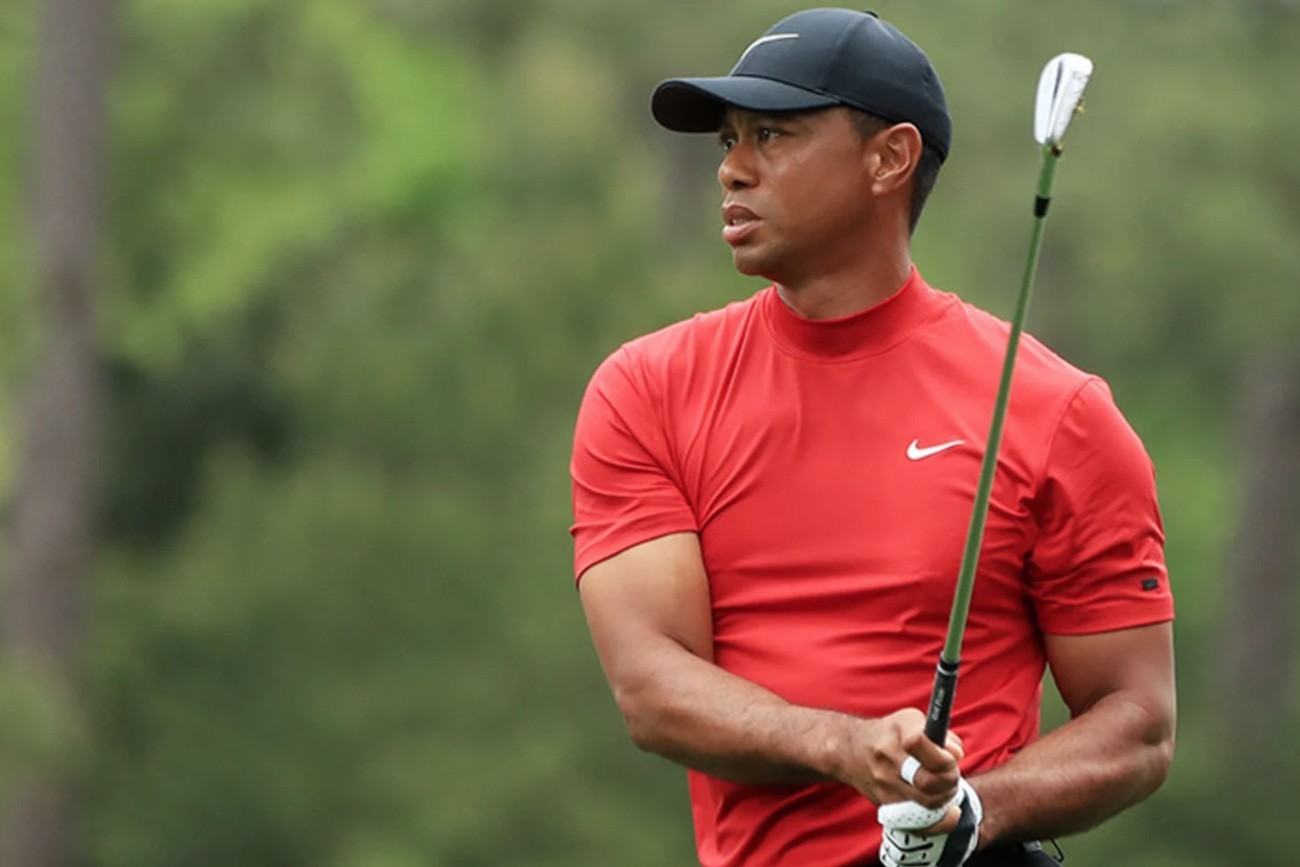 Tiger Woods 睽违 14 年再次夺下美国名人赛冠军
