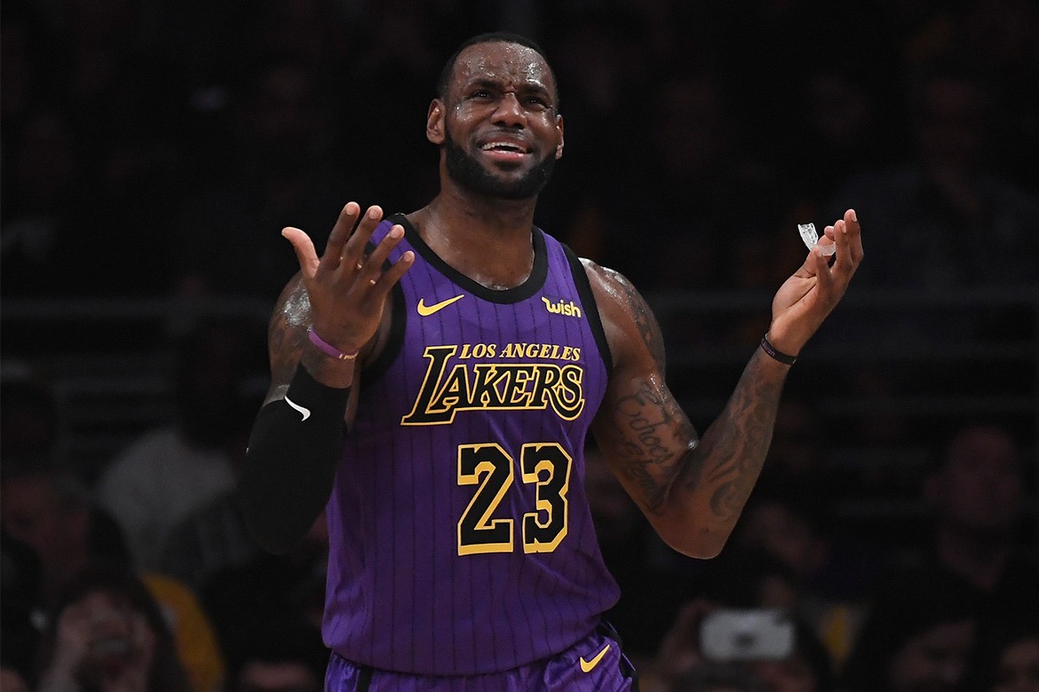 Lakers 要求 LeBorn James 不得于队友失误时予以谴责