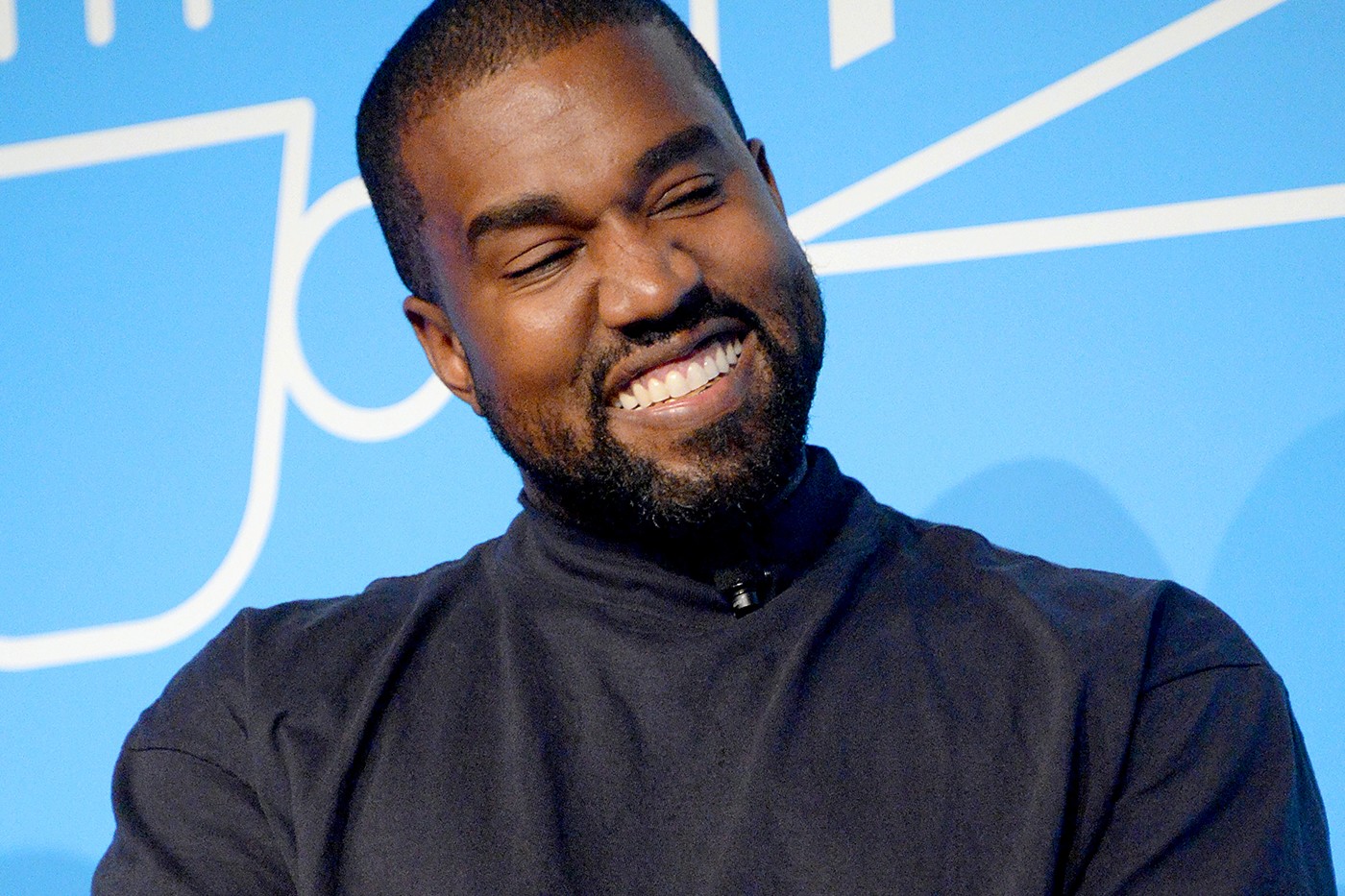 报导称 Kanye West 向法庭申请更名为「Ye」