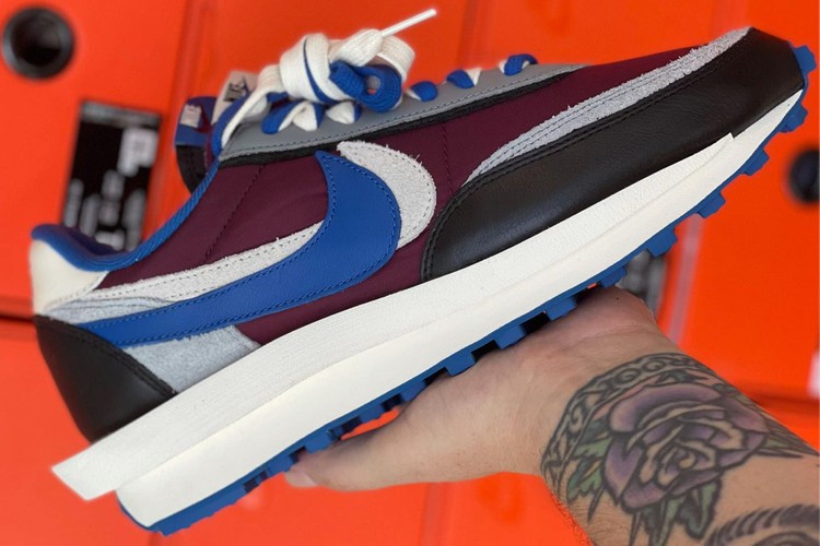 UNDERCOVER × sacai × Nike LDWaffle「Night Maroon/Team Royal」清晰图辑曝光