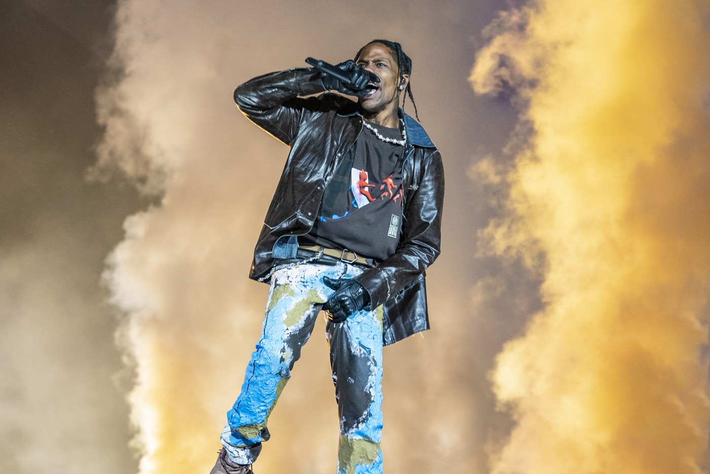 踩踏意外酿 8 人死亡，Travis Scott 遭控告「煽动混乱」