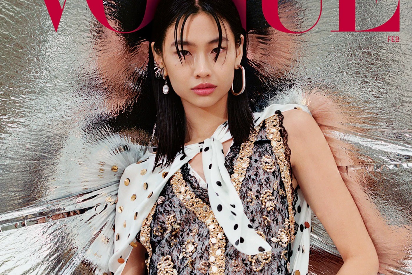 《鱿鱼游戏》女星郑浩妍登上美国版 Vogue 封面人物