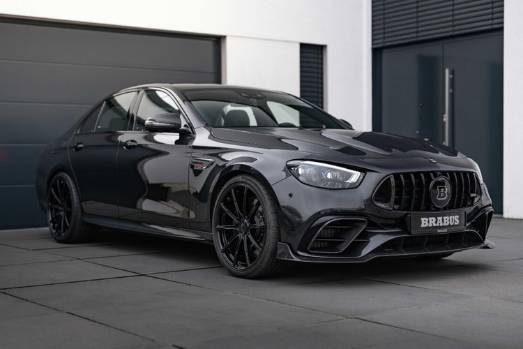 Brabus 打造 900 匹马力全新 Mercedes-AMG E 63 S 改装车型