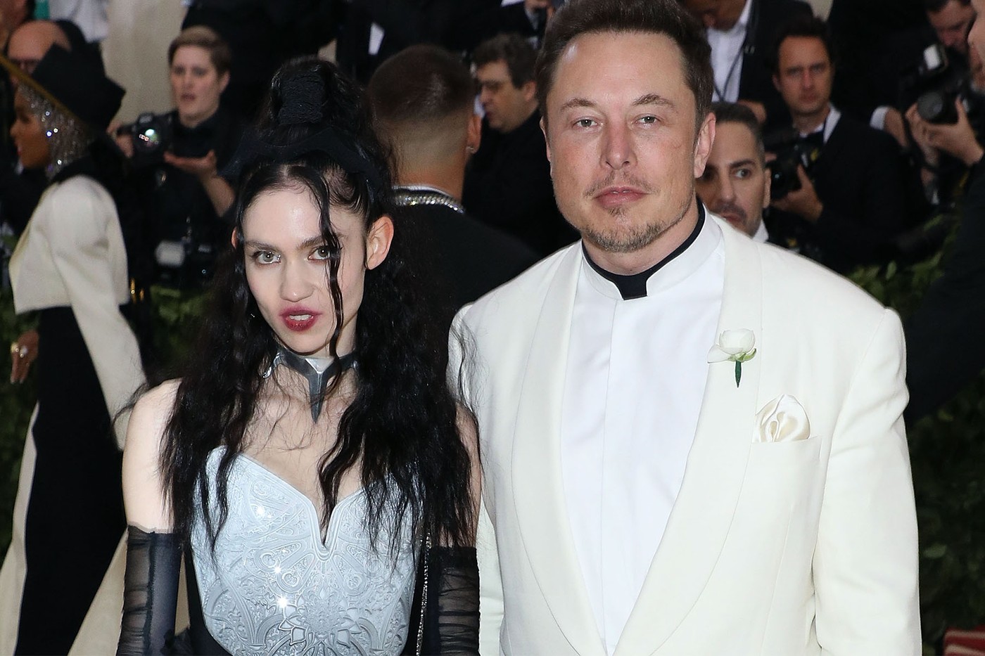 Elon Musk 与 Grimes 再迎来女儿，取名为「Exa Dark Sideræl」
