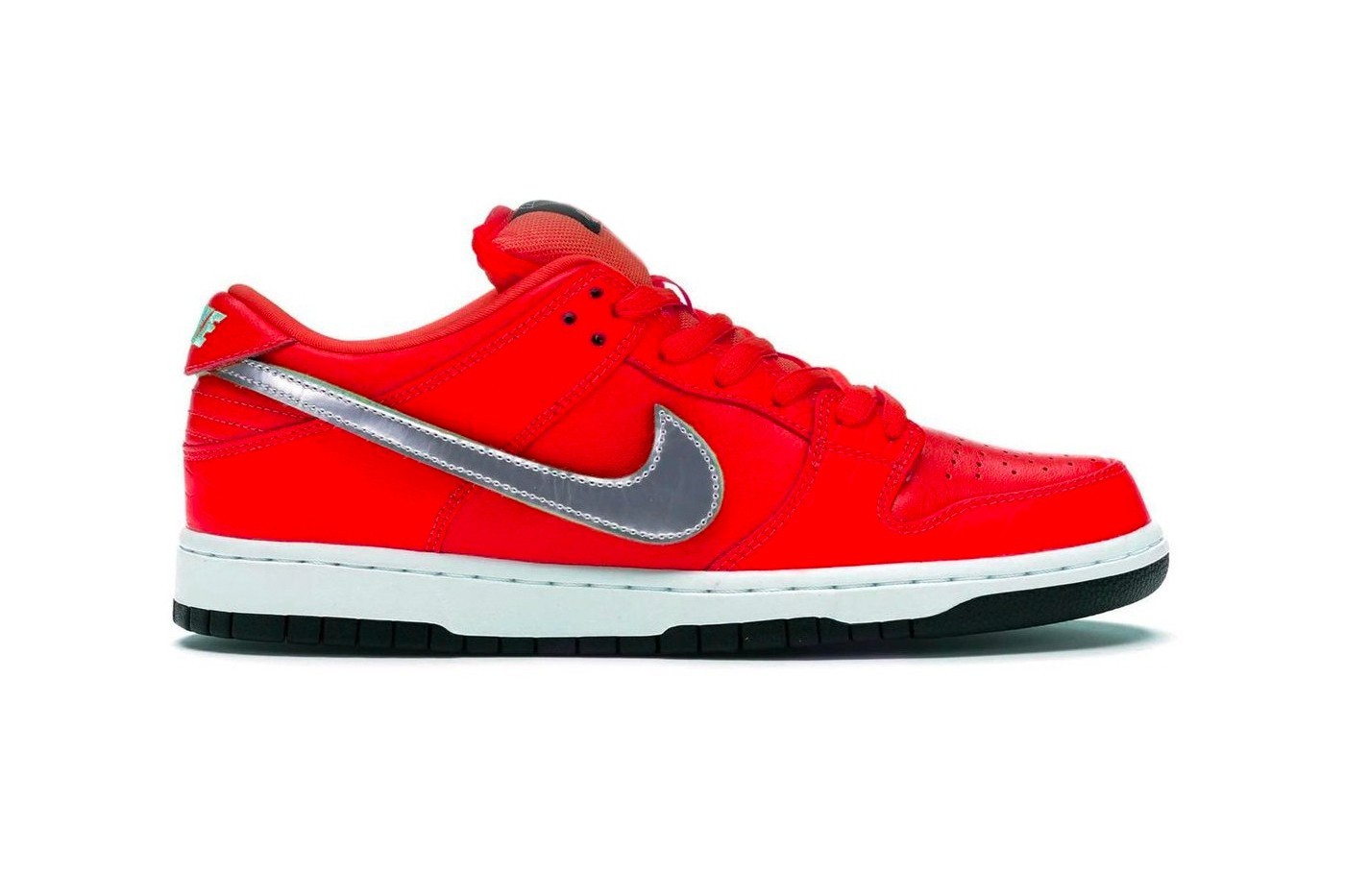消息称 Diamond Supply Co. × Nike SB Dunk Low 最新联名系列即将登场