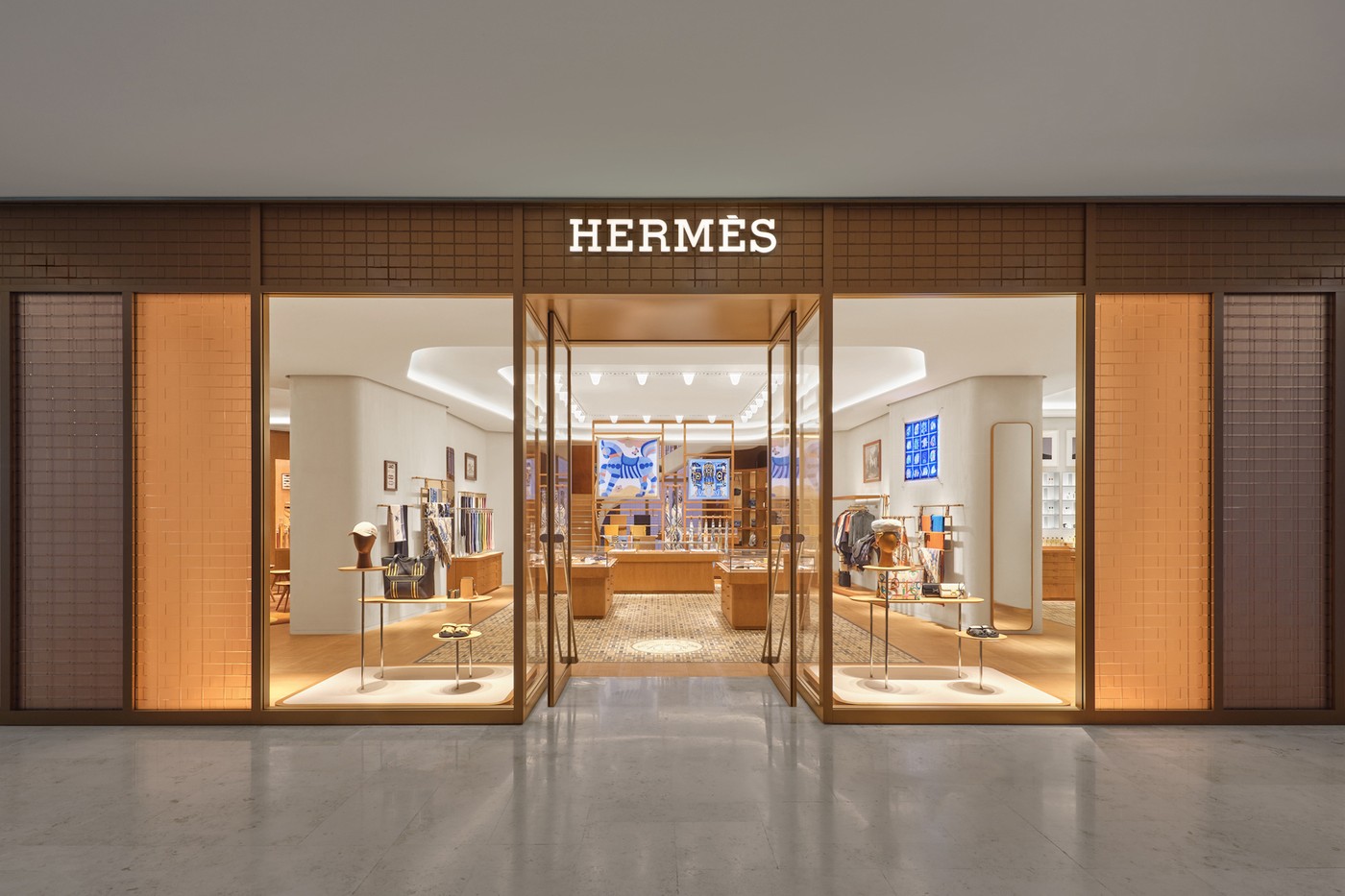 走进 Hermès 全新南京德基广场专卖店
