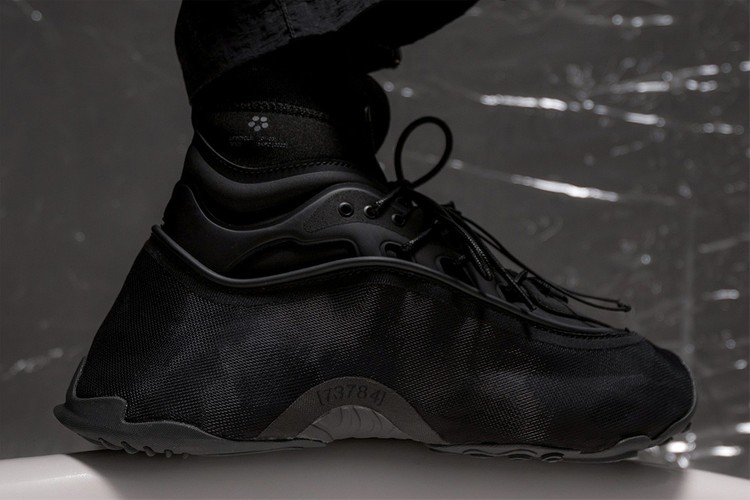 Mr. Bailey x adidas Originals 最新联名鞋款「OZMORPHIS」即将发售