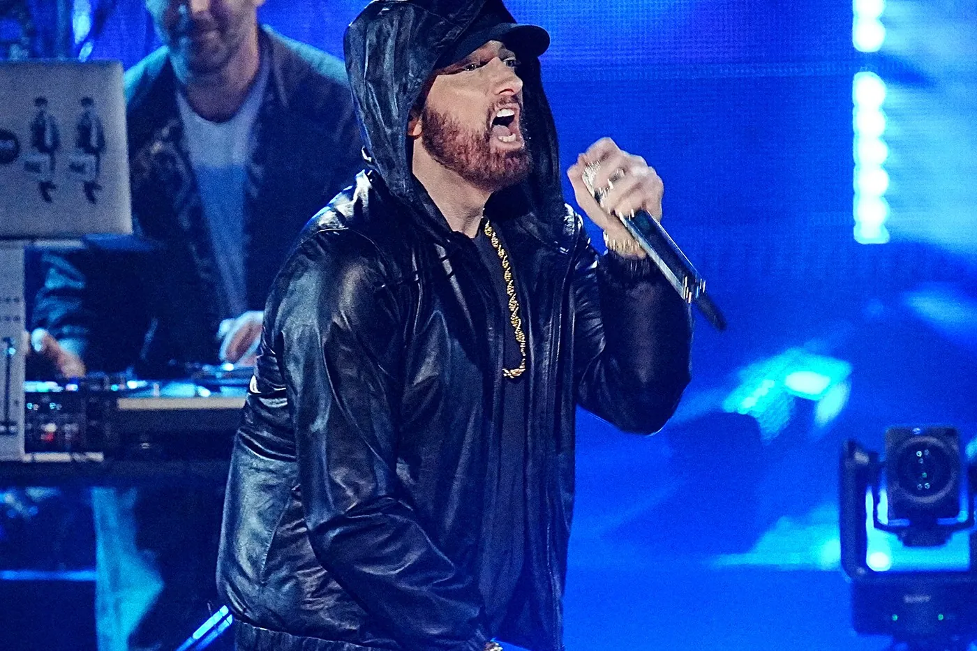 50 Cent 透露 Eminem 拒绝了 $800 万美元酬劳的 2022 卡塔尔世界杯中场秀演出