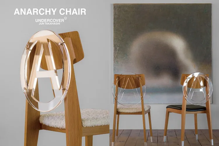 UNDERCOVER × 天童木工「Anarchy Chair」全新透明迭代正式登场