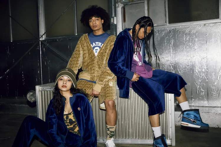 A BATHING APE® 发布 2023 年春夏系列型录 Lookbook