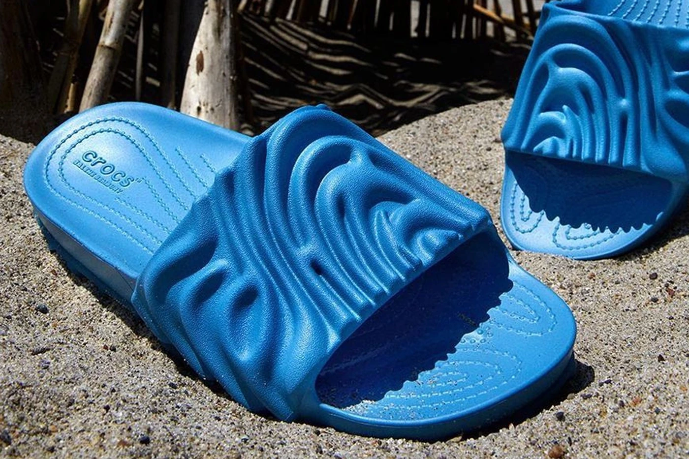 Salehe Bembury × Crocs Pollex Slides 最新配色「Tashmoo」发布