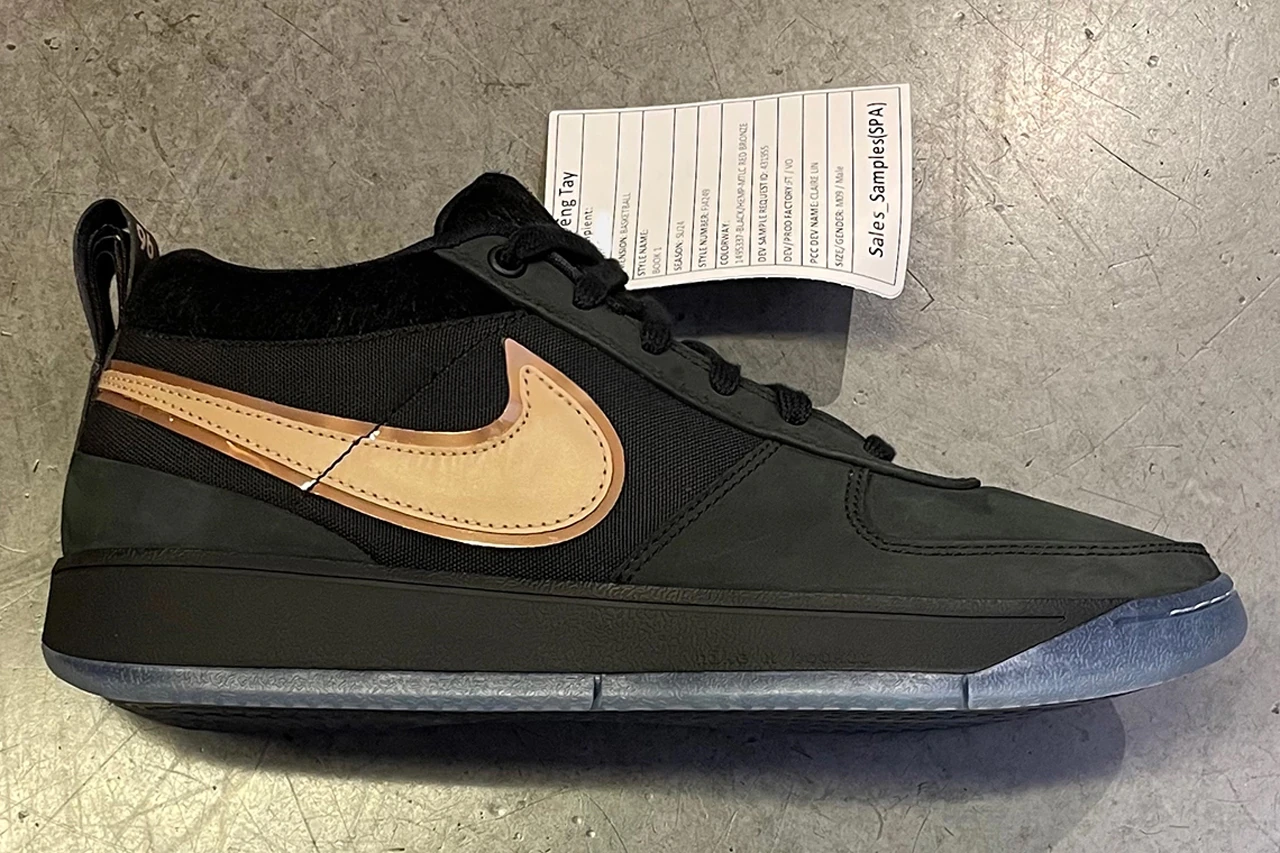 Devin Booker 首双签名篮球鞋 Nike BOOK 1 率先曝光