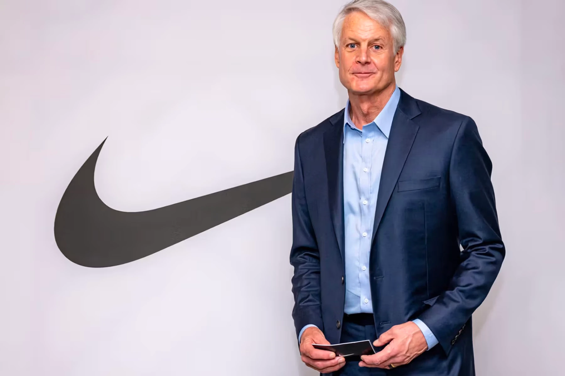 当 Nike CEO 一年的薪酬有多少钱？