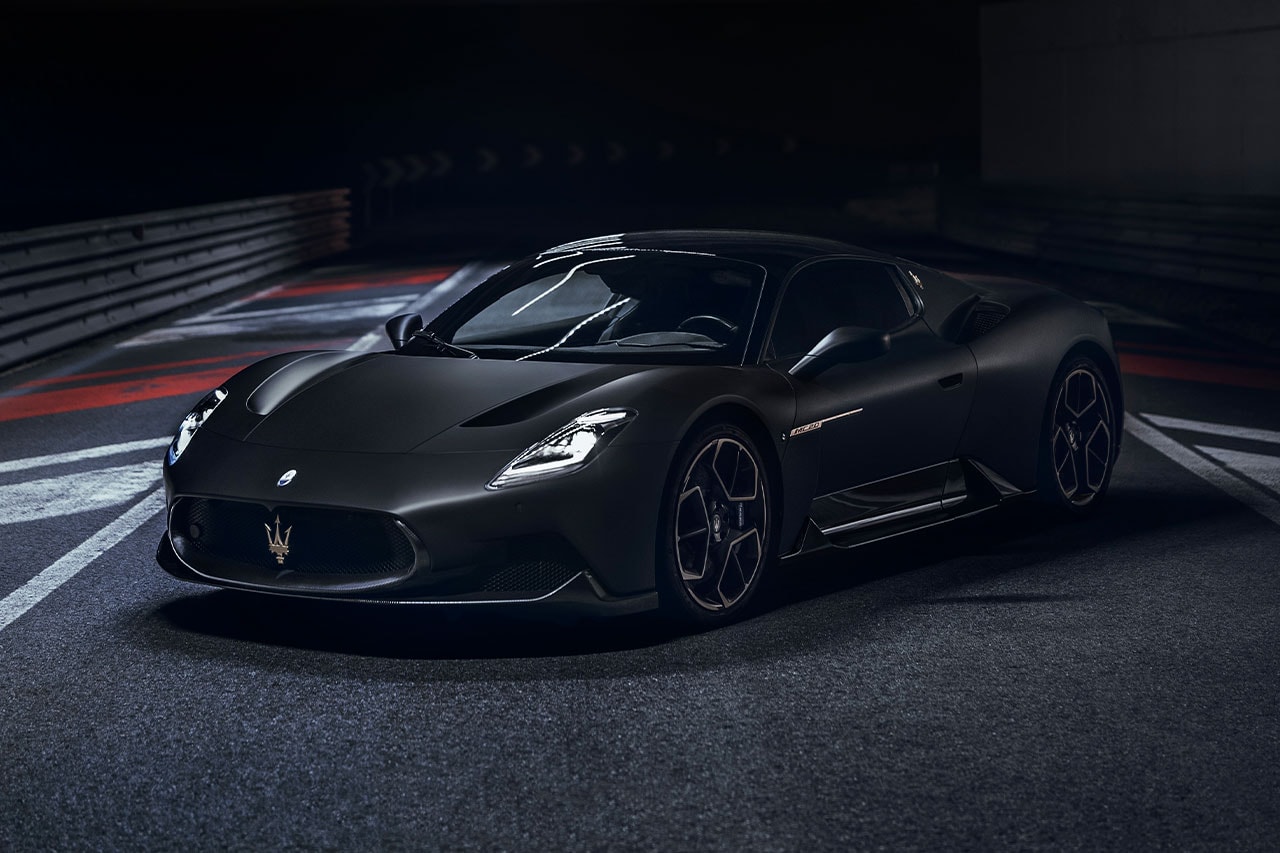 玛莎拉蒂 Maserati 正式发表超跑 MC20 全新特别版车型「Notte」