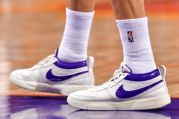 Devin Booker 亲自曝光 Nike Book 1 PE 全新配色「Metallic Purple」鞋款