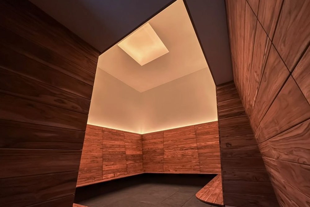 James Turrell 于纽约举办全新沉浸式展览《Leading Skyspace》