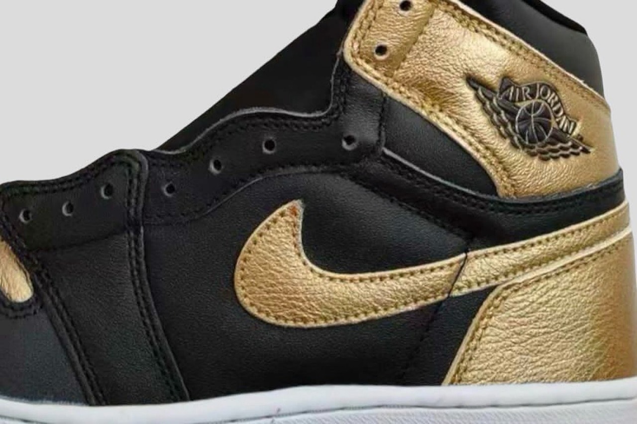 率先近赏 Air Jordan 1 Retro High OG 全新配色「Metallic Gold」鞋款