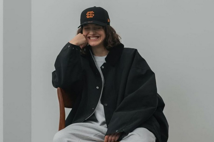 SEE SEE 携手 Barbour、New Era 推出新作
