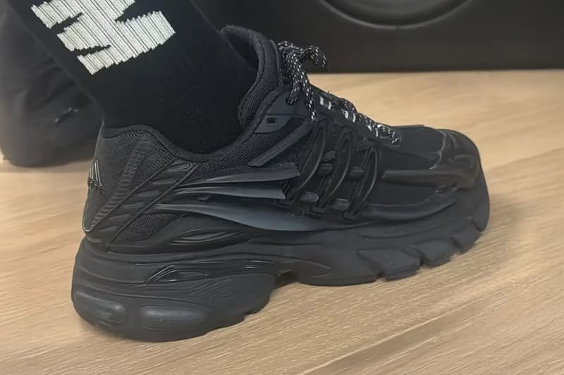 Pusha T 率先曝光 Pharrell Williams × adidas Jellyfish 最新联名配色「Triple Black」鞋款